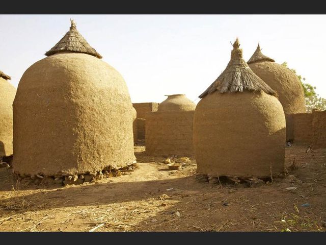 Greniers en terre, Niger